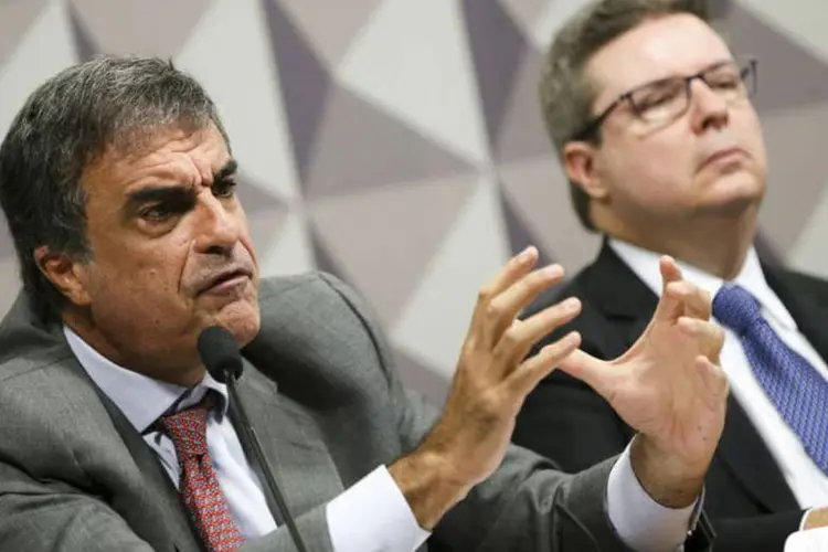 
	Cardozo: advogado-geral da Uni&atilde;o ser&aacute; ouvido mais uma vez nesta quinta-feira
 (Marcelo Camargo/Agência Brasil)