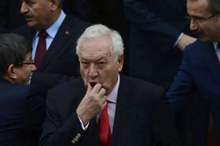 
	O ministro de Assuntos Exteriores, Jos&eacute; Manuel Garc&iacute;a-Margallo: &quot;&eacute; essencial que a coaliz&atilde;o assuma as r&eacute;deas da oposi&ccedil;&atilde;o&quot;&nbsp;
 (Pierre-Philippe Marcou/AFP)