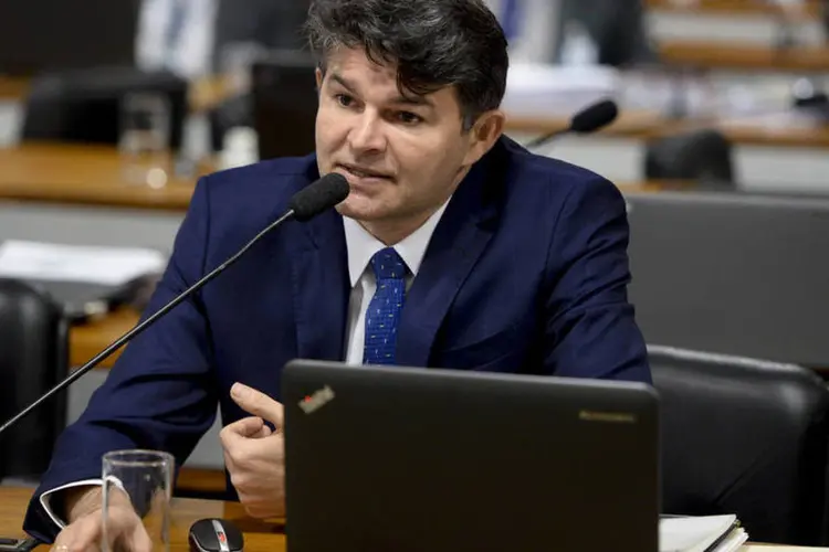 O senador José Medeiros (PSD-MT): para o STF, o discurso de Bolsonaro é uma apologia ao crime de estupro, naturalização da violência e ofensa à condição feminina (Jefferson Rudy/Agência Senado/Fotos Públicas)