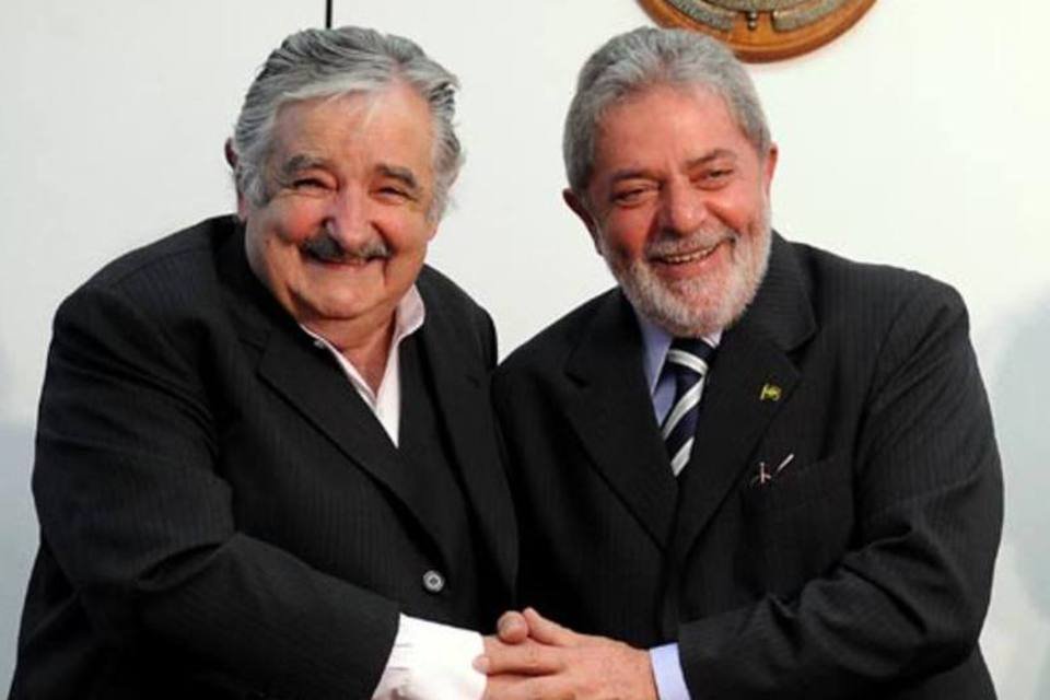 Mujica e Lula querem promover integração latino-americana