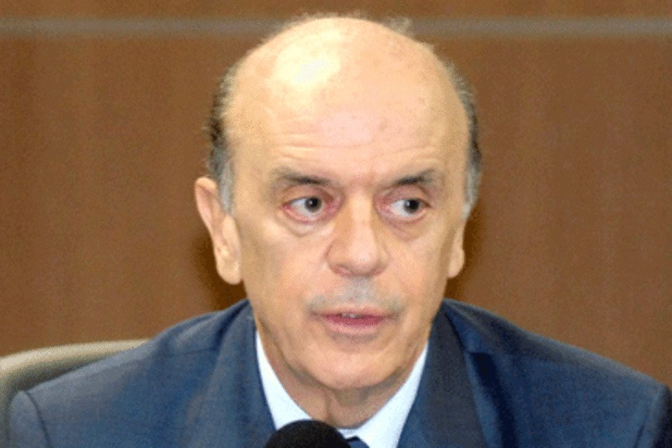 Serra afirma que terá maioria no Congresso se eleito