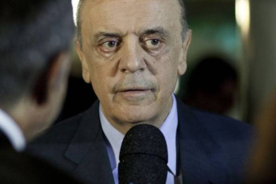 Redução nas receitas de juros não abalará sistema, diz Serra