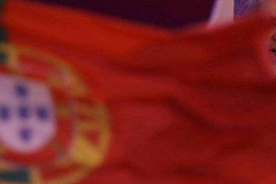 UE e FMI buscam apoio da oposição ao plano de Portugal