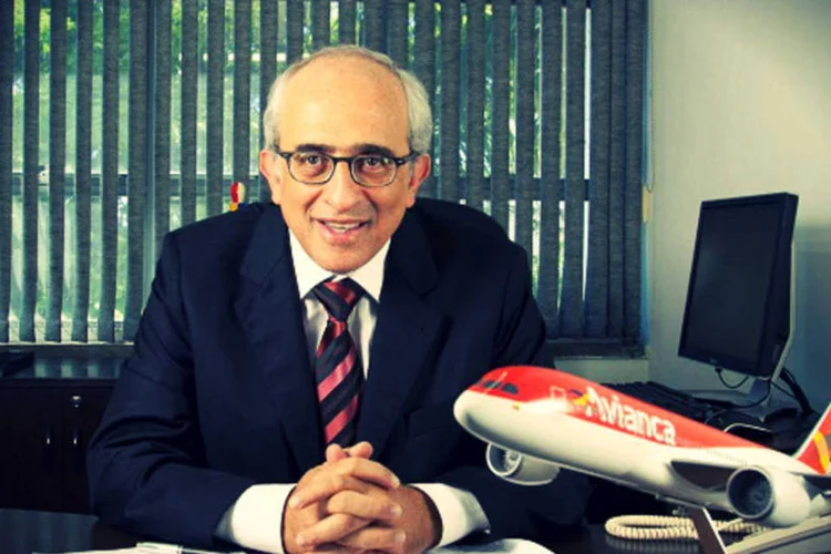 
	Efromovich, presidente do conselho da Avianca: &quot;trouxemos de volta as refei&ccedil;&otilde;es e o entretenimento individual a bordo&quot;
 (Divulgação)