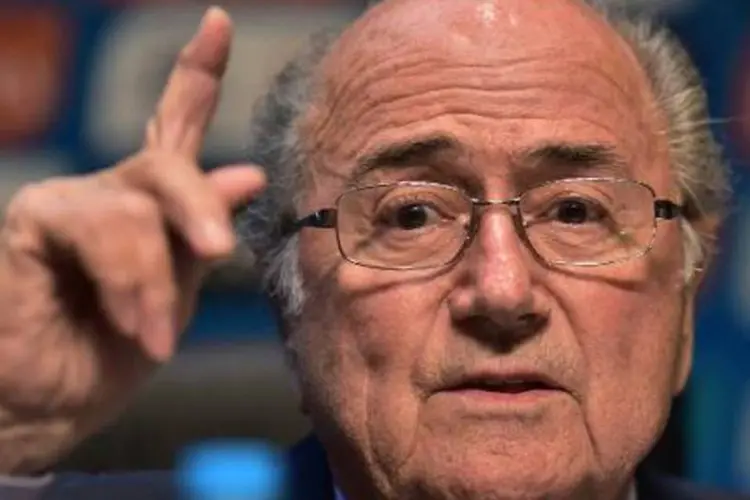O presidente da Fifa, Joseph Blatter: "sim, esterei pronto, serei candidato" (Nelson Almeida/AFP)