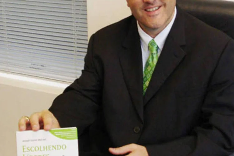 Joseph McCool, autor do livro Escolhendo Líderes, recém-lançado no Brasil (.)