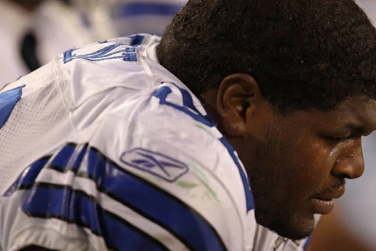 Josh Brent, do Dallas Cowboys: jogador já havia sido flagrado dirigindo embriagado em 2009 (Jonathan Daniel/Getty Images)