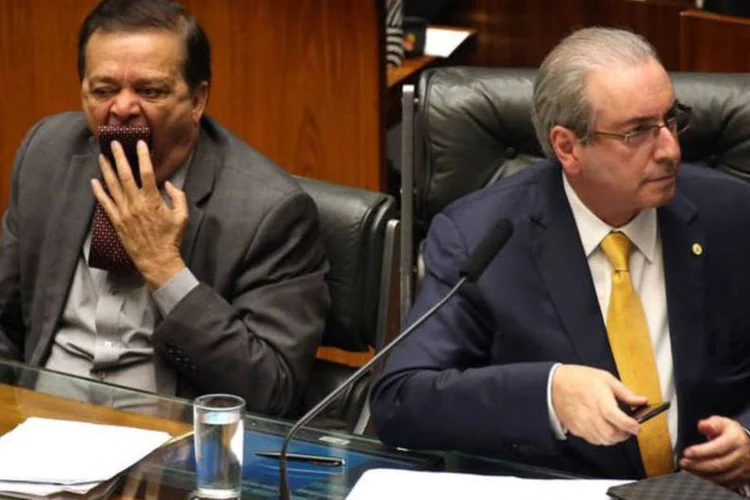 
	Impeachment: a &uacute;nica certeza at&eacute; agora &eacute; que a sess&atilde;o desta sexta-feira avan&ccedil;ar&aacute; a madrugada
 (Fabio Rodrigues Pozzebom / Agência Brasil)