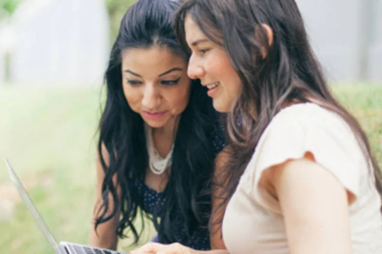 
	Computador: classes A e B ficaram est&aacute;veis, com 98% e 80% de domic&iacute;lios conectados
 (GettyImages)