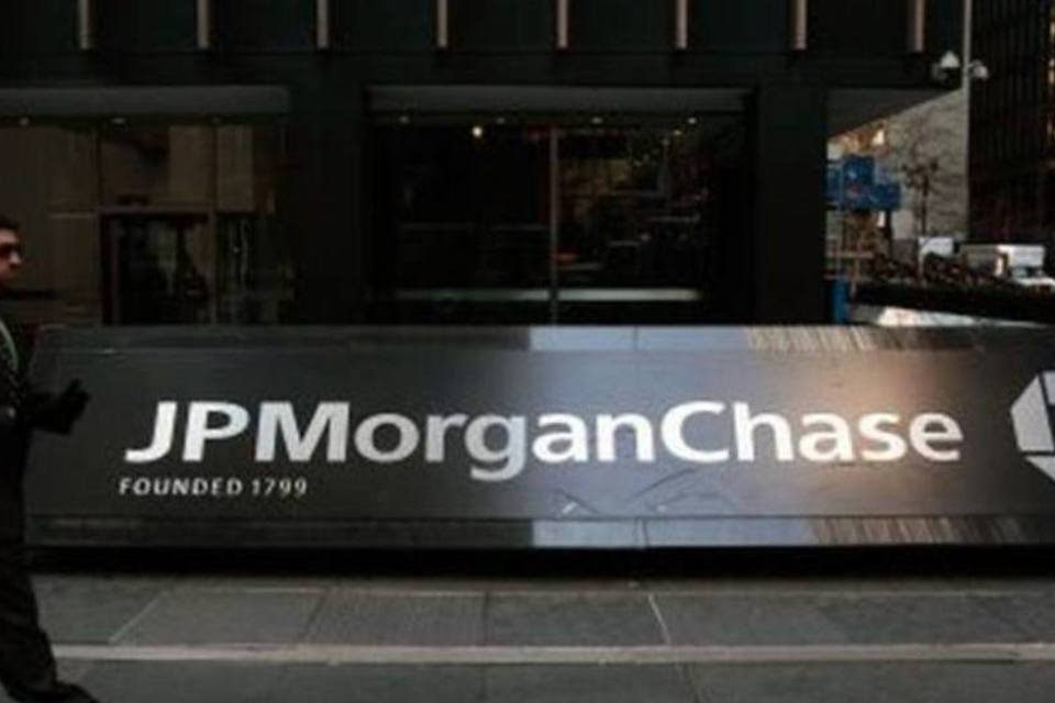 Lucro do JPMorgan cai 3%, mas supera expectativa