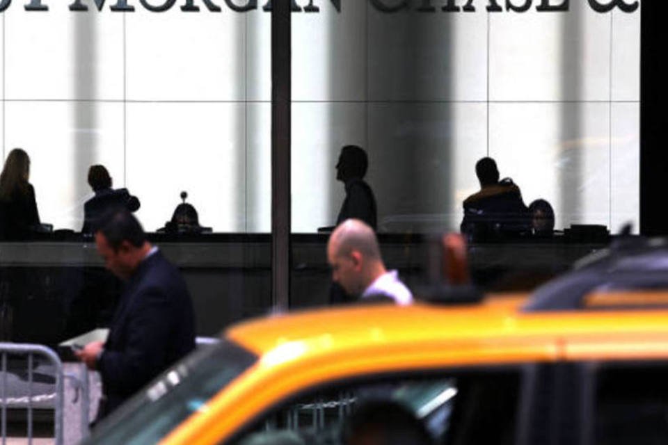 JPMorgan Chase vai cortar até 4 mil empregos em 2013