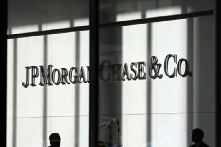 
	Fachada no JPMorgan: o trato marca a a&ccedil;&atilde;o mais dura tomada at&eacute; agora pelo governo de Barack Obama contra os respons&aacute;veis pela crise financeira de 2008
 (Spencer Platt/Getty Images/AFP)