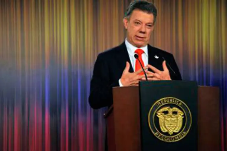 
	Juan Manuel Santos: guerrilha manifestou interesse em di&aacute;logo com o governo colombiano
 (Guillermo Legaria/AFP)
