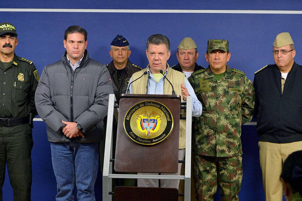 Colômbia suspende diálogo de paz com as Farc após sequestro