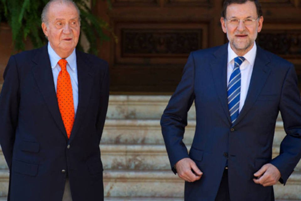 Rei da Espanha mostra preocupação com crise