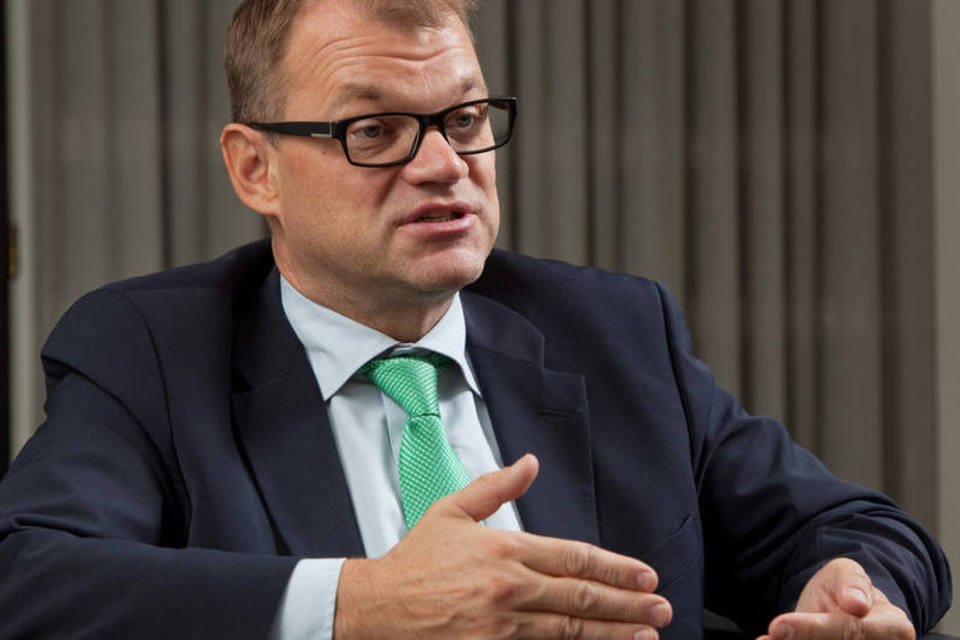 Premier finlandês oferece abrigo a refugiados em sua casa