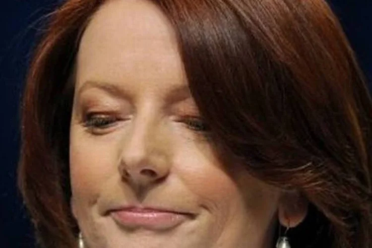 Julia Guillard, primeira-ministra da Austrália, foi punida pelos eleitores (.)