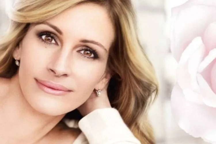 L’Oréal: peças com Julia Roberts e Christy Turlington foram  consideradas enganosas pelo ASA (Divulgação)