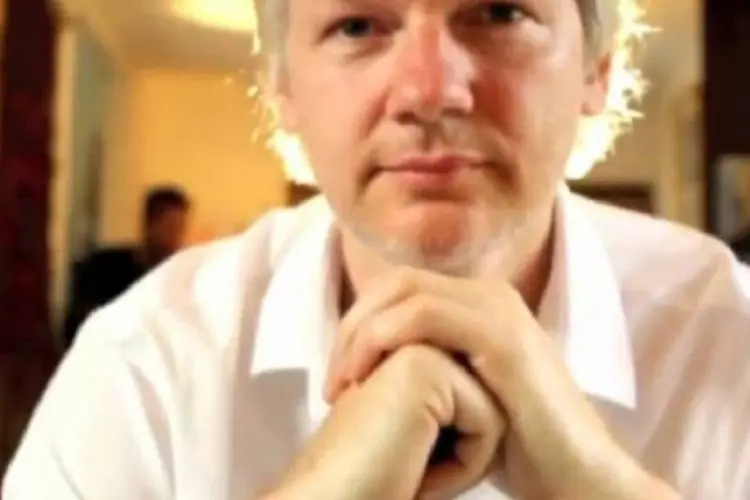 Assange vai apresentar um talk show a partir de março (Reprodução)