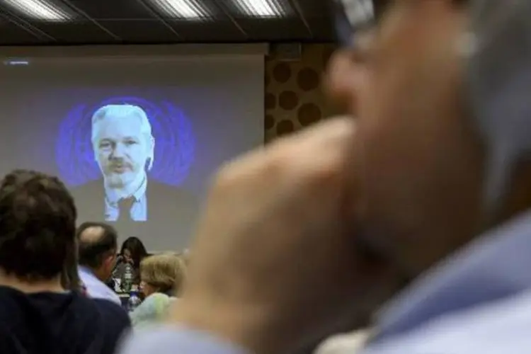 
	Julian Assange: Gr&atilde;-Bretanha e Su&eacute;cia negam que Assange esteja sendo privado de liberdade
 (Fabrice Coffrini/AFP)