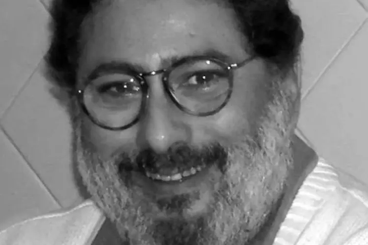
	O escritor Julio Cesar Monteiro Martins
 (Reprodução/GooglePlus)
