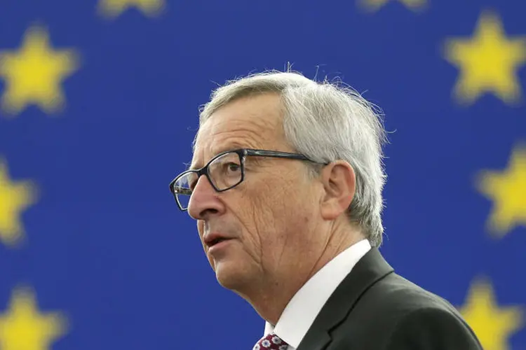 
	Jean-Claude Juncker: &quot;Estou quase certo de que teremos um acordo, n&atilde;o um compromisso, uma solu&ccedil;&atilde;o permanente, em fevereiro&quot;
 (Vincent Kessler/Reuters)