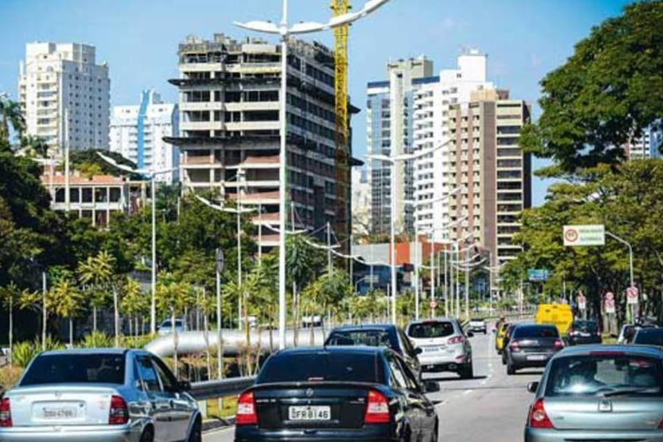 Incêndio destrói estação histórica de Jundiaí (SP)