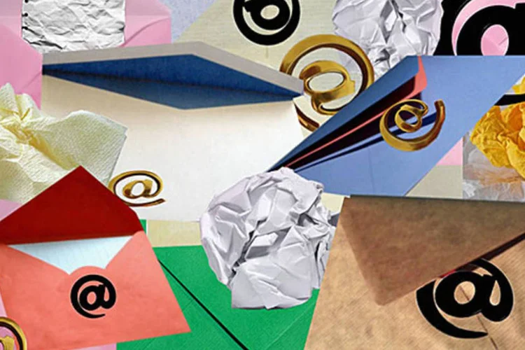 Cartas e envelopes: Independente do conteúdo, os consumidores dão destaque para catálogos, faturas e itens promocionais (Agne Kveselyte / SXC)
