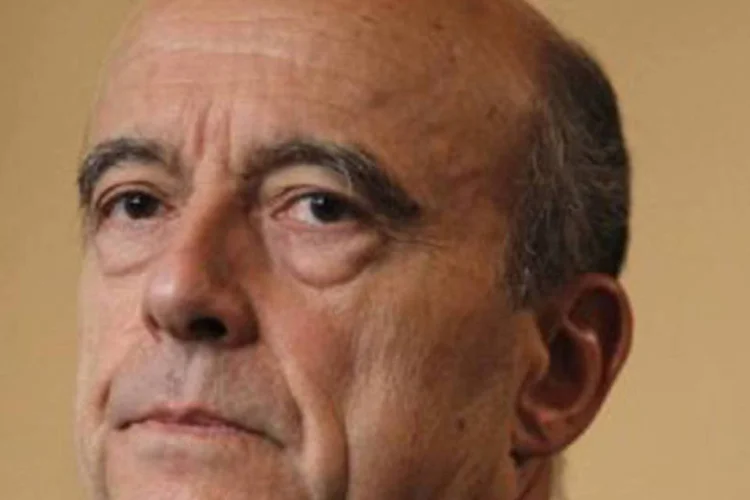 Segundo Juppé, o relatório da Aiea mostra que o Irã continua com suas atividades e se negando a dialogar com a agência (Thomas Samson/AFP)