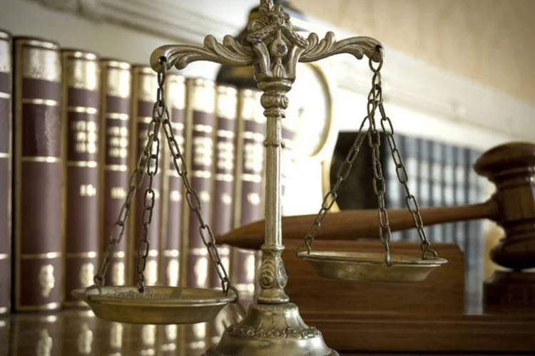 Direito: 1ª fase da OAB tem 80 questões, 10 são de Ética (Thinkstock)