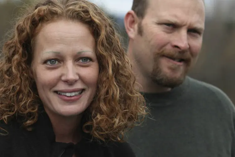 Kaci Hickox e seu namorado: enfermeira tratou pacientes com ebola na África Ocidental (Joel Page/Reuters)