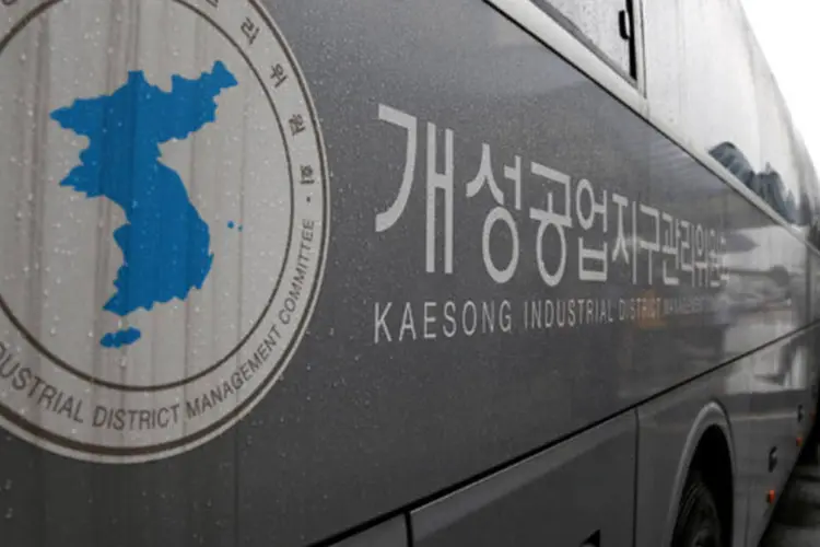 Kaesong é uma das poucas fontes de divisas internacionais para o recluso regime comunista norte-coreano: duas Coreias ainda estão tecnicamente em guerra (Bloomberg)