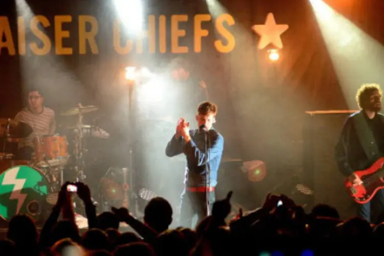 Kaiser Chiefs em show no Reino Unido: retorno do Kaiser Chiefs ao topo da lista dos mais vendidos não ocorria desde 2007 (Redferns via Getty Images)
