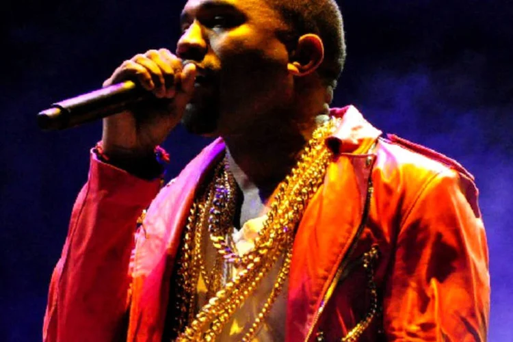 
	Kanye West: rapper afirma ter US$ 53 milh&otilde;es em d&iacute;vidas pessoais, mas tem investido milh&otilde;es em sua marca de roupas
 (rodrigoferrari/Wikimedia)