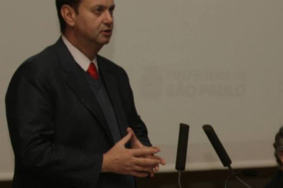 Kassab se desliga de comissões do DEM, mas não pede desfiliação