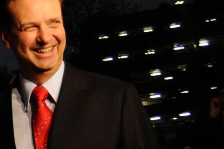 Aumento dos subprefeitos pode deixar seus salários superiores ao de Kassab, que recebeu novo aumento (Rogerio Pallatta/Contigo)