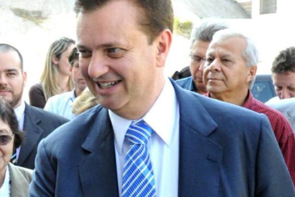 PT e PSB disputam apoio do partido de Kassab em BH