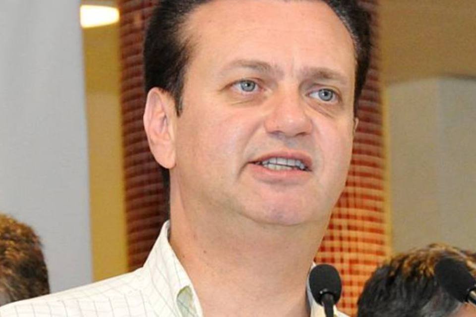 Executiva do PSD apoia intervenção de Kassab em MG