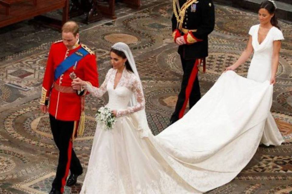 Kate Middleton e príncipe William, no casamento: grife escolhida para o vestido da noiva integra o conglomerado PPR (Getty Images)