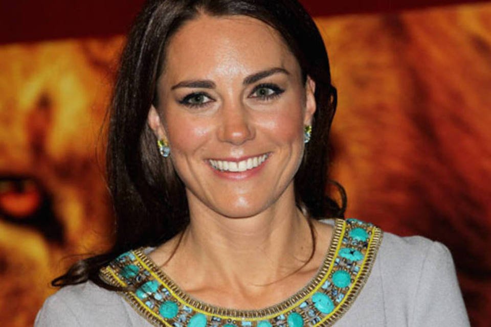 
	Kate Middleton: Irland&ecirc;s Daily Star rompeu no s&aacute;bado com seus rivais brit&acirc;nicos e irlandeses ao publicar fotos da Duquesa de Cambridge que haviam sido originalmente impressas na revista francesa Closer
 (Getty Images)