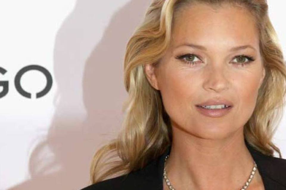 Kate Moss é retirada de avião por mau comportamento