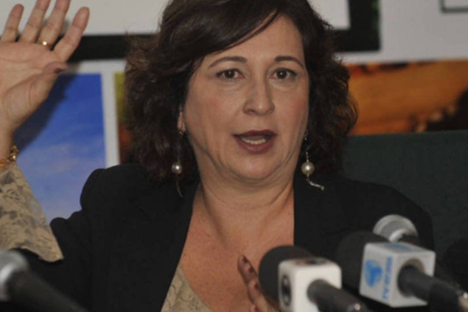 Kátia Abreu informa acordo de venda de lácteos para Rússia