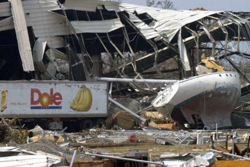 Dez anos após Katrina, Nova Orleans aumenta proteção