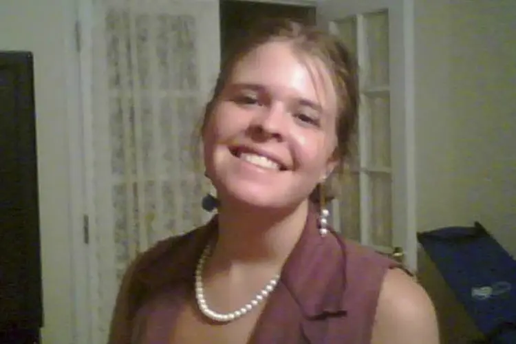 
	Kayla Mueller: americana de 26 anos era ref&eacute;m do EI desde 2013, quando foi sequestrada em Aleppo, S&iacute;ria
 (Reuters)