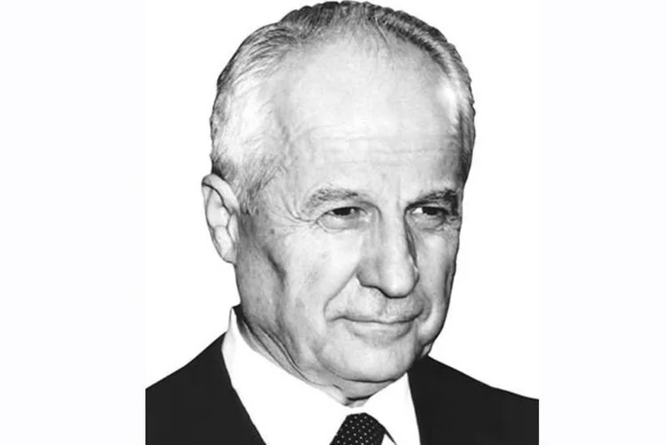 Kenan Evren, ex-presidente da Turquia entre 1980 e 1989 (Wikimedia Commons)