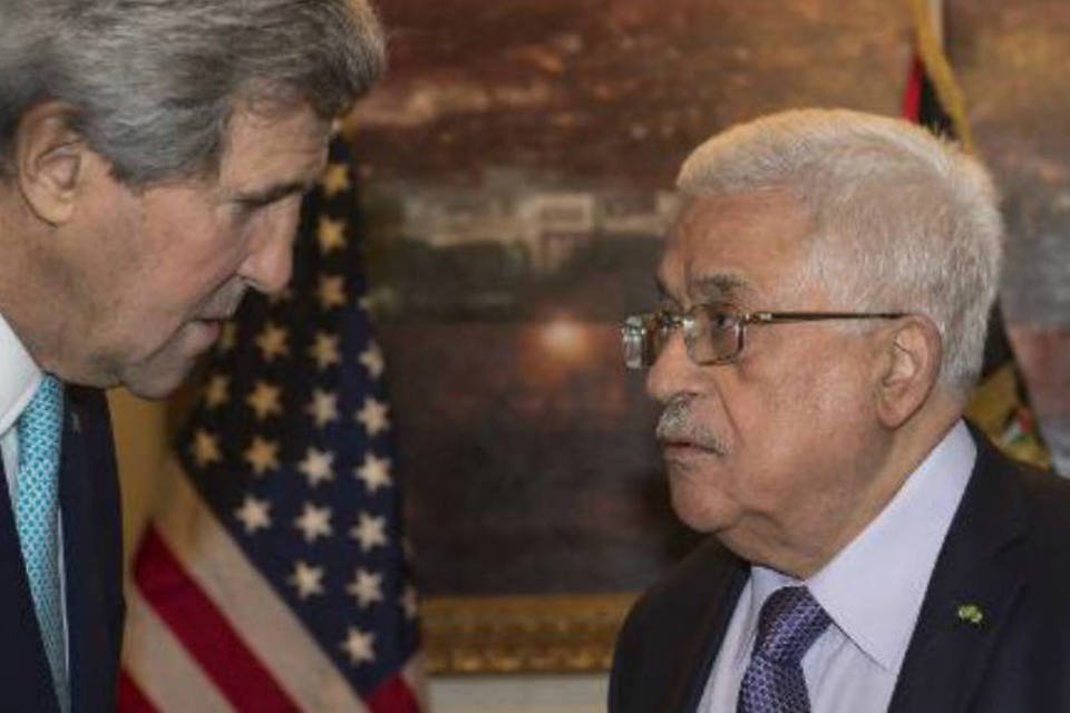 Kerry anuncia compromissos para reduzir tensão em Jerusalém