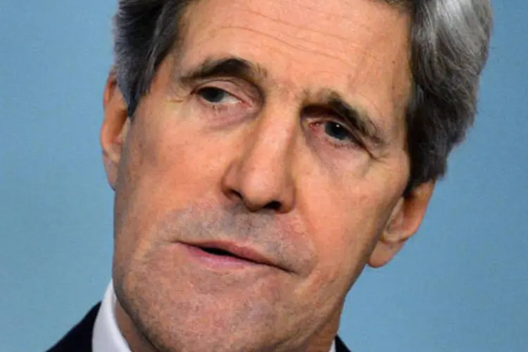 
	&quot;Em todo o mundo nosso trabalho &eacute; evitar conflitos e isto ajudar&aacute; a n&atilde;o ter que enviar tropas (ao estrangeiro) no futuro&quot;, destaca Kerry em carta enviada ao Congresso
 (AFP/ Jewel Samad)