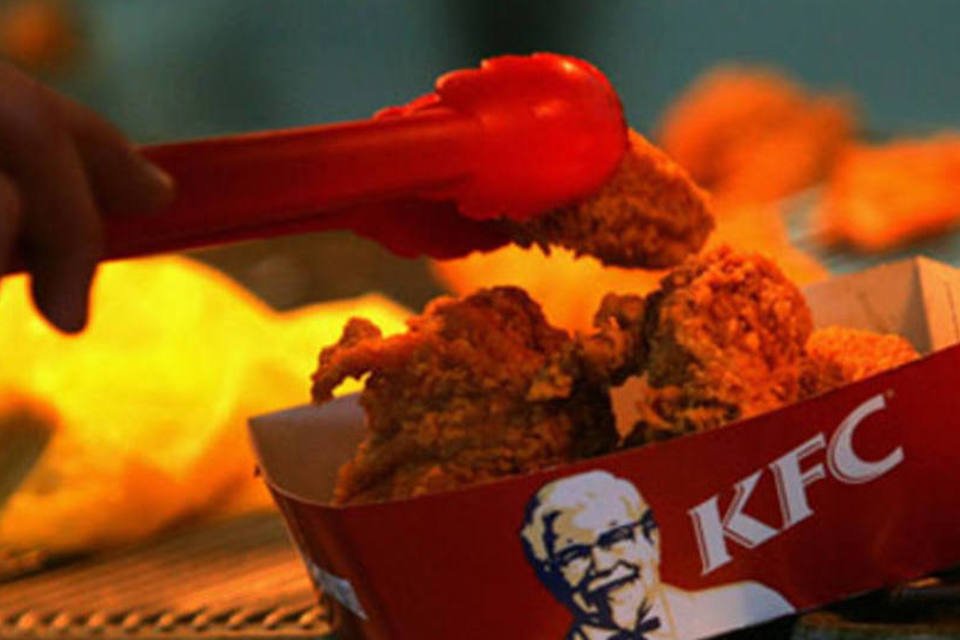 Nada de comida saudável, os franqueados do KFC querem que o frango frito seja o item principal do cardápio (KFC/Divulgação)