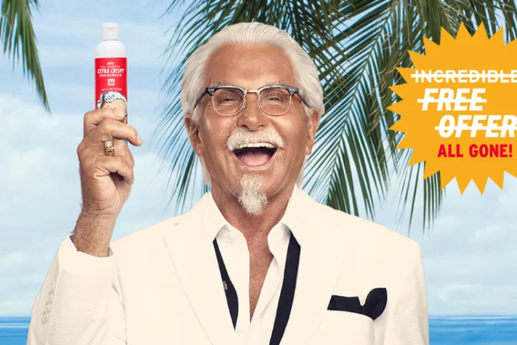 KFC: o anúncio diz que o produto tem uma fórmula que protege a pele dos raios ultravioletas enquanto libera “raios de fragrâncias de um delicioso frango frito” (Divulgação)