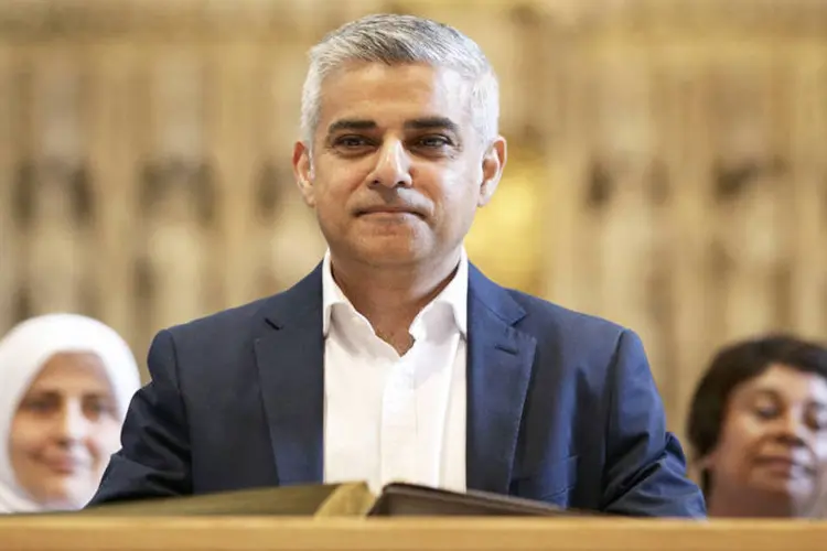 
	Sadiq Khan: o prefeito lembrou que mais de meio milh&atilde;o de empregos em Londres dependem da filia&ccedil;&atilde;o &agrave; UE
 (REUTERS/Yui Mok/Pool)